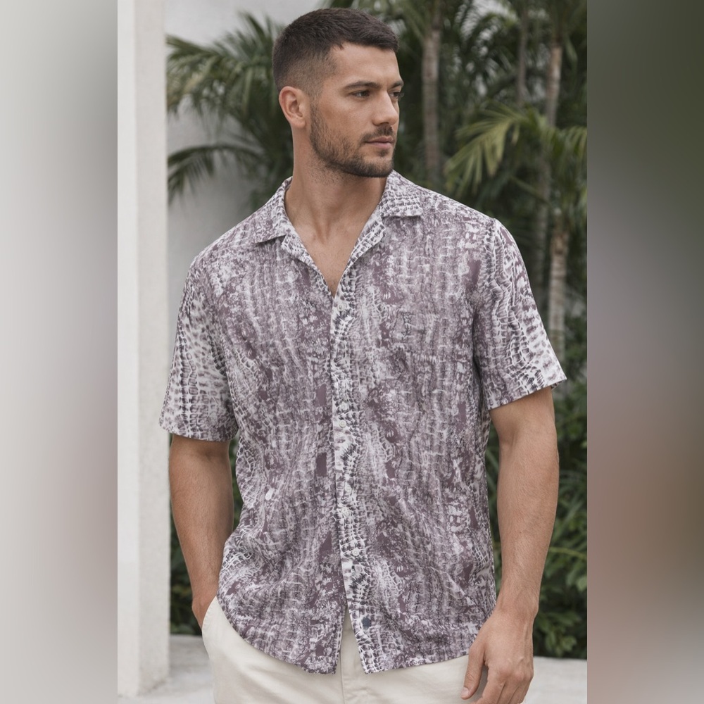 Casual Men's Short Sleeve Shirt in Gray Pattern